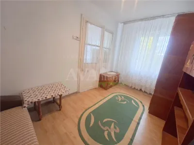 Apartament 2 camere nedecomandat, zona Piata Sud - foto 8