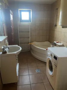 Casa de vanzare in sat Hangulesti cu suprafata de 133 mp , suprafata teren 2000 mp - foto 11
