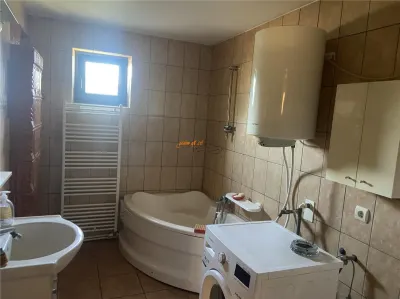 Casa de vanzare in sat Hangulesti cu suprafata de 133 mp , suprafata teren 2000 mp - foto 13
