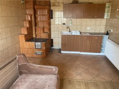Casa de vanzare in sat Hangulesti cu suprafata de 133 mp , suprafata teren 2000 mp - foto 15
