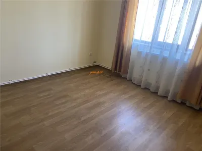 Casa de vanzare in sat Hangulesti cu suprafata de 133 mp , suprafata teren 2000 mp - foto 9