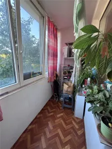 Apartament cu 3 camere decomandat in Drumul Taberei | Valea Ialomitei - foto 13