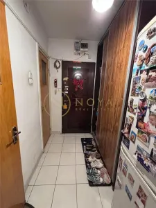 Apartament cu 3 camere decomandat in Drumul Taberei | Valea Ialomitei - foto 5