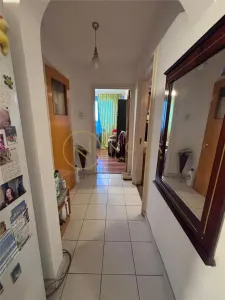 Apartament cu 3 camere decomandat in Drumul Taberei | Valea Ialomitei - foto 9