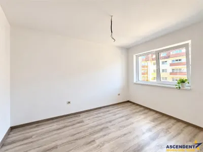 Apartament cu aer contemporan, terasa panoramica, parcare, Sanpetru, Subcetate Residence, Brasov - foto 3