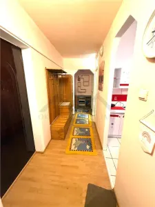 Apartament 3 camere ,  zona Aradului - foto 4