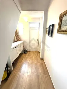 Apartament 3 camere, zona Centrala - foto 6