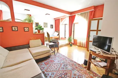 Apartament spatios cu doua camere de inchiriat la casa - foto 15