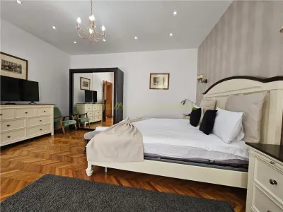 Apartament superb in Centrul Istoric - pretabil regim hotelier - foto 27
