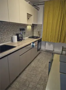 Inchiriere Apartament 3 Camere Semidecomandat Emil Racovita - Bucuresti