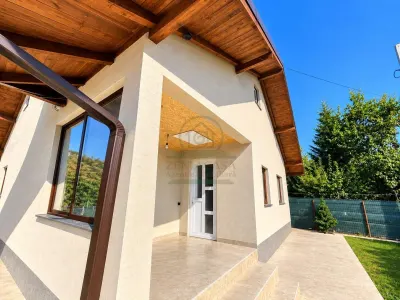 Casa 3 camere Dancu Iasi la 700 m de statia de tramvai - foto 12