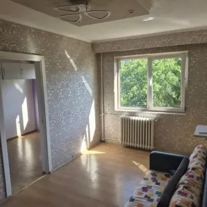 Apartament 3 camere in Șagului , 48 mp | Etaj 4/4 | Acoperiș - foto 2