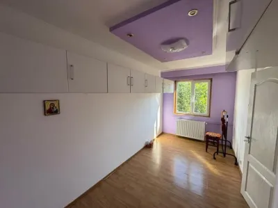 Apartament 3 camere in Șagului , 48 mp | Etaj 4/4 | Acoperiș - foto 5