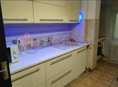 zona Podu de Piatra Apartament 3 camere - foto 2