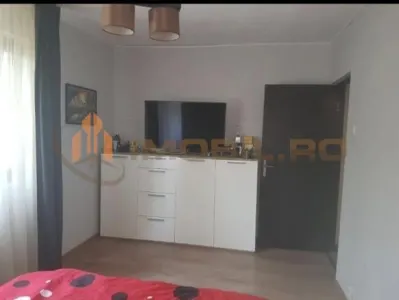 zona Podu de Piatra Apartament 3 camere - foto 6