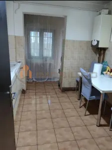 zona Podu de Piatra Apartament 3 camere - foto 8