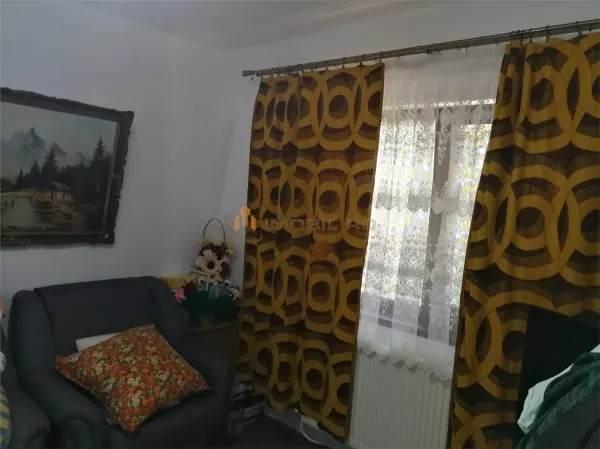 Casă 4 camere Uricani - poza 14