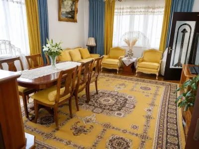 Baia Mare Vanzare Casa solida pentru doua familii cu teren generos - foto 4