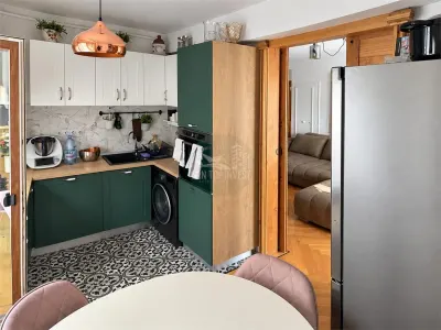 Apartament 3 camere etaj intermediar zona Arhitectilor - Sibiu