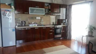 Proprietar apart 2 camere Cosmopolis inchiriez faza 1, 4/10 vis a vis Lidl mobilat terasa spatioasa inchisa termopan open space ,pret negociabil - Bucuresti