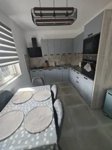 Duplex modern, complet mobilat și utilat – Moșnița Nouă - foto 2