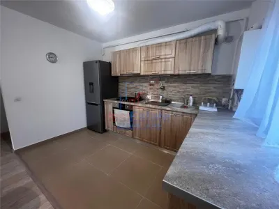 Vis a vis de Moldova Mall - Valea Lupului - Apartament 2 camere  - Parter inalt - foto 4