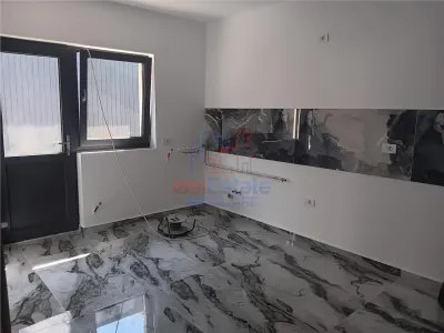 Visan CASA parter 4cam TEREN 400mp la str Principala mutare imediata - foto 4