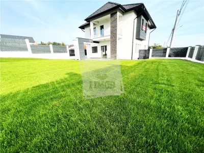 Casa moderna 5 camere 2 bai teren 498 mp 4 parcari 10 km de Sibiu - Sibiu
