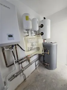 Casa moderna 5 camere 2 bai teren 498 mp 4 parcari 10 km de Sibiu - foto 15