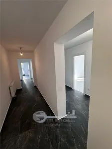 COMISION 0% | Apartament de vanzare 4 cam, etaj intermediar, terasa 70 mp + balcon | - foto 10