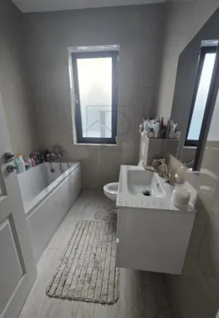 Casă 5 camere Moșnița Nouă - poza 10