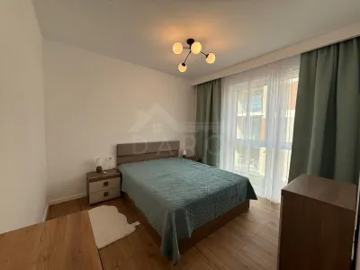 Inchiriez apartament cu 2 camere , bloc nou - foto 2