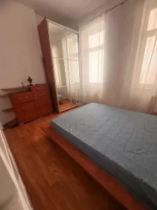 Vand apartament 2 camere langa metrou - foto 4