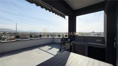 Penthouse de vanzare, zona Catedrala - foto 15