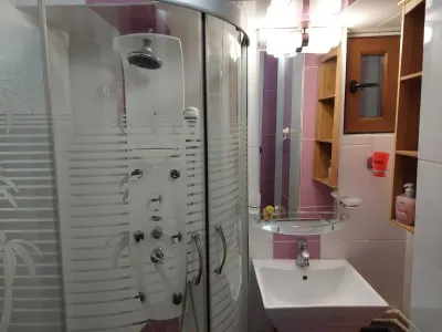 Vand apartament cu doua camere in zona Bucur Obor - foto 8