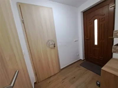 MDI casa centrala de inchiriat in Oradea - foto 8