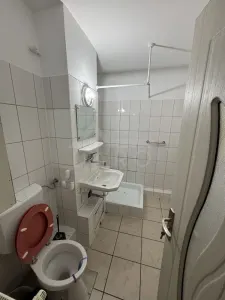 De inchiriat apartament cu 2 camere in cartierul Unirii, zona Darina - foto 2