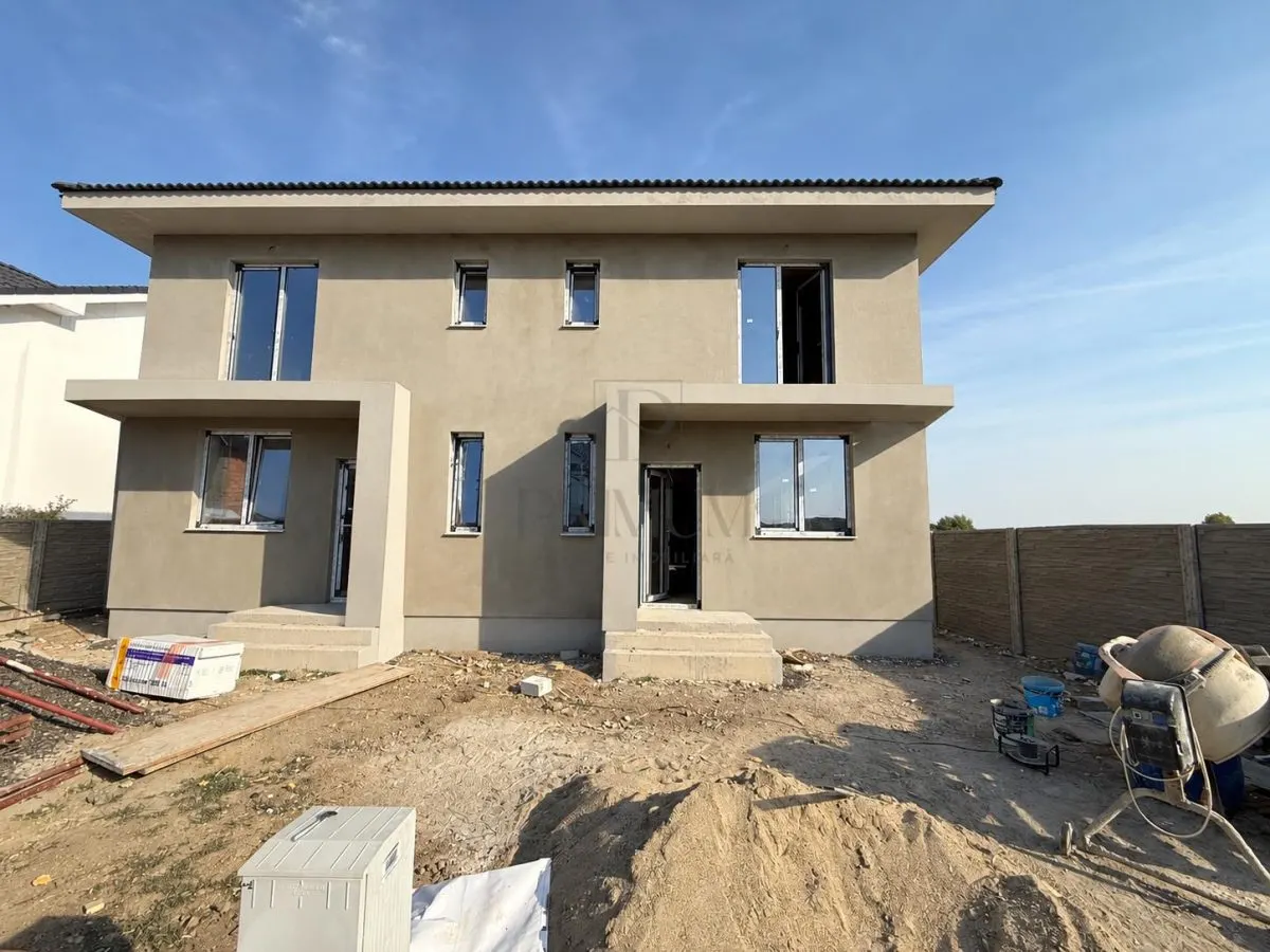 Casă 4 camere Moșnița Nouă - poza 1