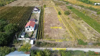Teren de vanzare 3704 mp, extravilan Odobesti - Odobesti