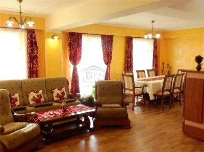 Apartament cu 3 camere, Bloc Nou, Scheia, 3C-4032 - Scheia