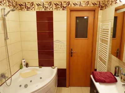 Apartament cu 3 camere, Bloc Nou, Scheia, 3C-4032 - foto 7