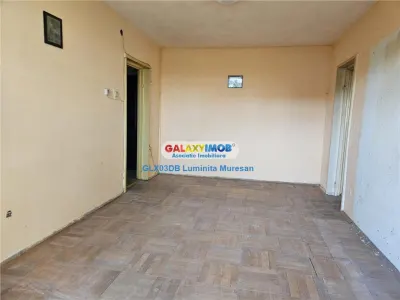 Vanzare apartament 3 camere semidecomandat Targoviste Micro 6 - Targoviste