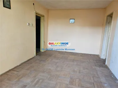 Vanzare apartament 3 camere semidecomandat Targoviste Micro 6 - foto 12