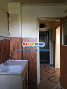 Vanzare apartament 3 camere semidecomandat Targoviste Micro 6 - foto 15