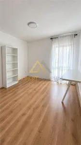 Apartament superb ,3 camere Str.Atletilor - foto 7