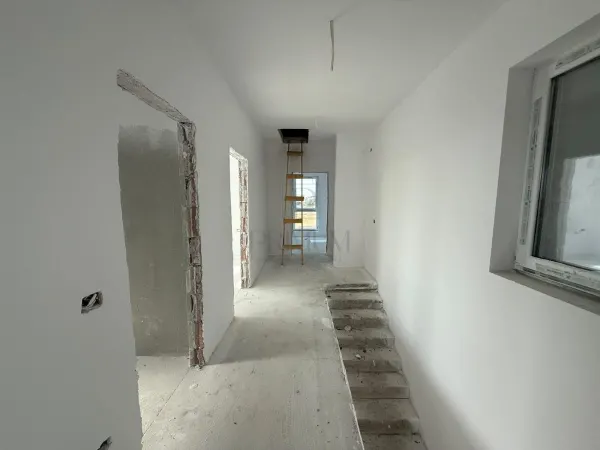 Casă 4 camere Moșnița Nouă - poza 6