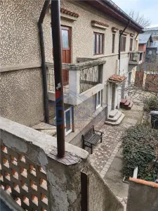 Casa cu poveste, curte proprie si un potential aparte, in zona 13 Septembrie - Marriott - foto 5
