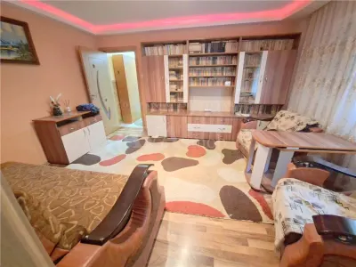 Apartament 2 camere, mobilat si utilat,zona Scolii Miron Costin - foto 9