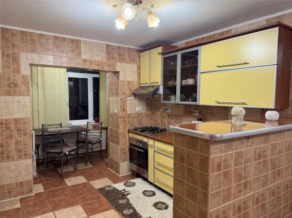 Apartament 3 camere Suceava - poza 5
