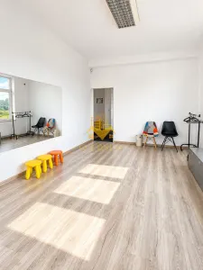 Spatiu comercial/ birouri, aprox. 200 mp, lângă METRO, BMW, Floresti - foto 8
